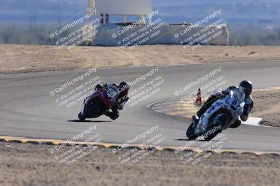 media/Dec-04-2022-CVMA (Sun) [[e38ca9e4fc]]/Race 9 Supersport Middleweight Shootout/